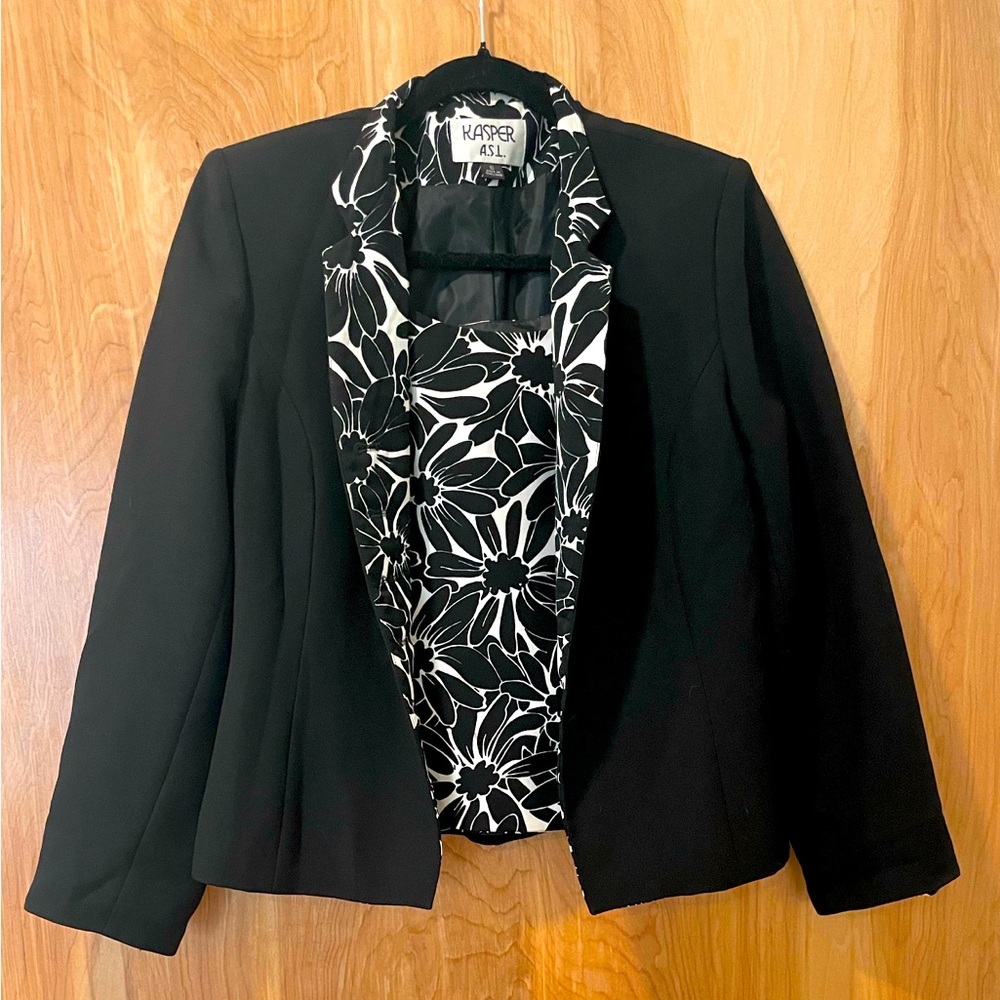 Kasper Black Women's Blazer with Floral Lining